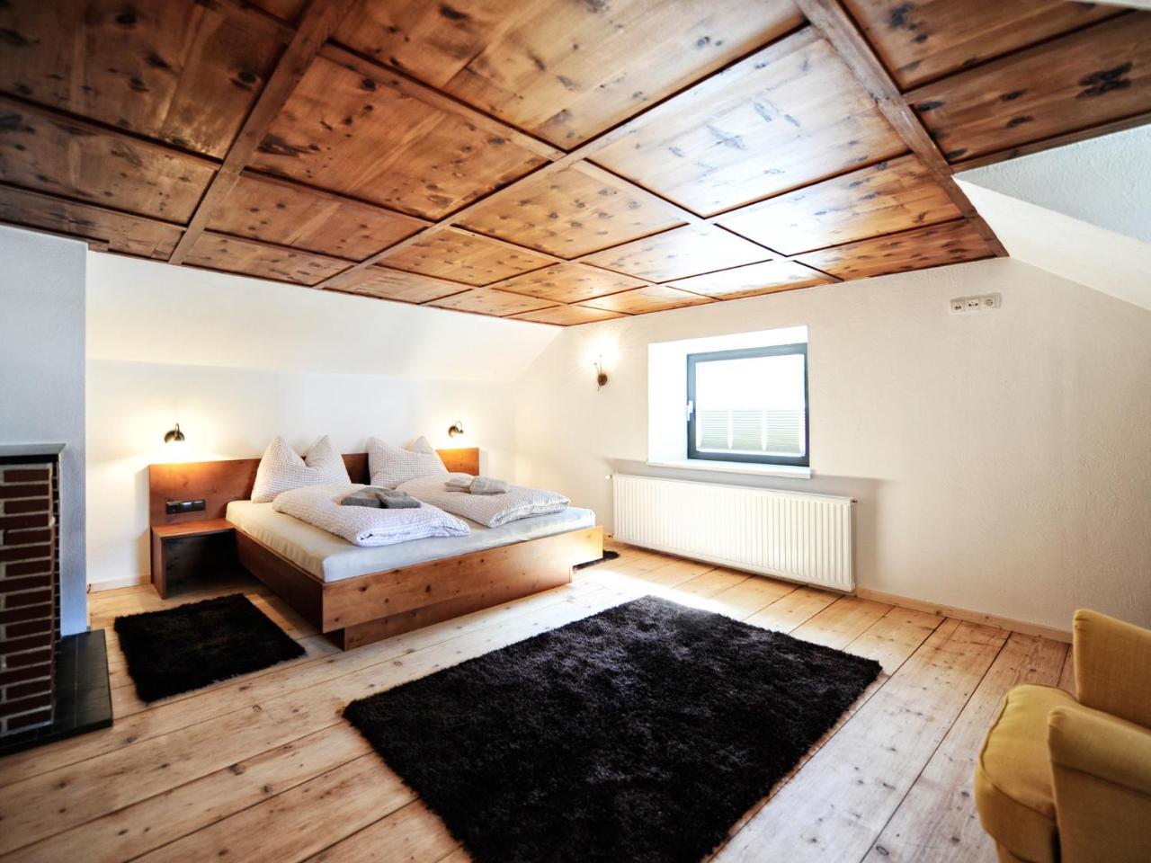 Aparthaus Teresa Ried im Oberinntal Bagian luar foto